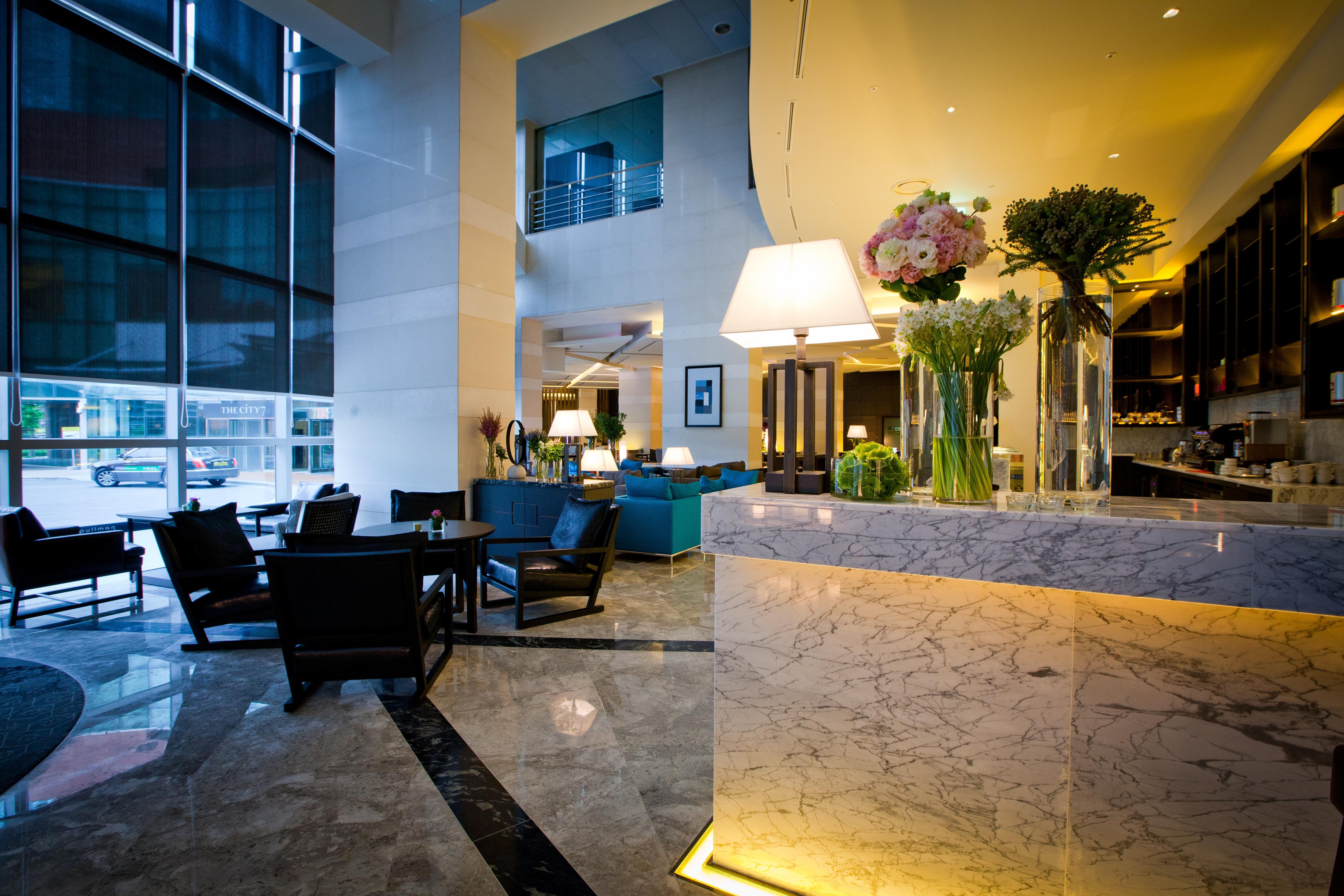 Grand Mercure Ambassador Changwon Eksteriør billede