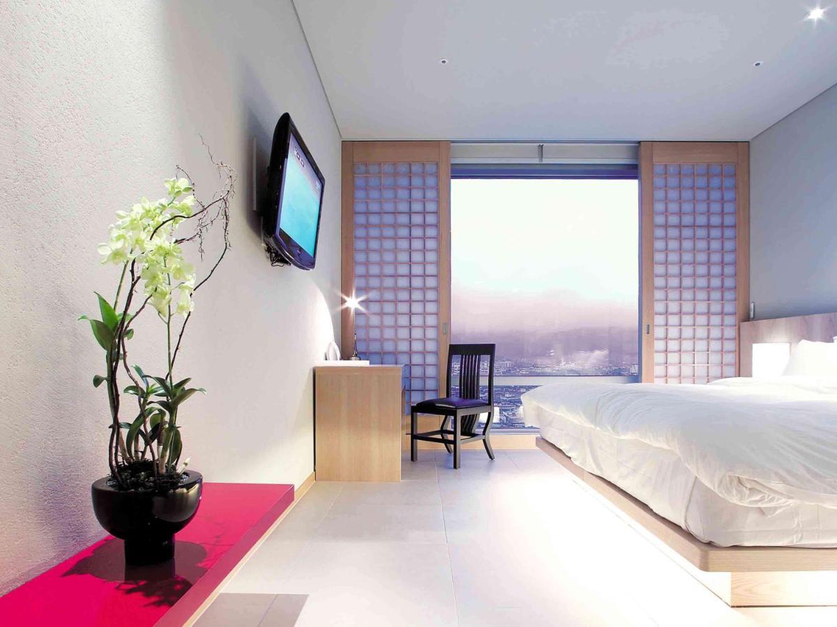 Grand Mercure Ambassador Changwon Eksteriør billede