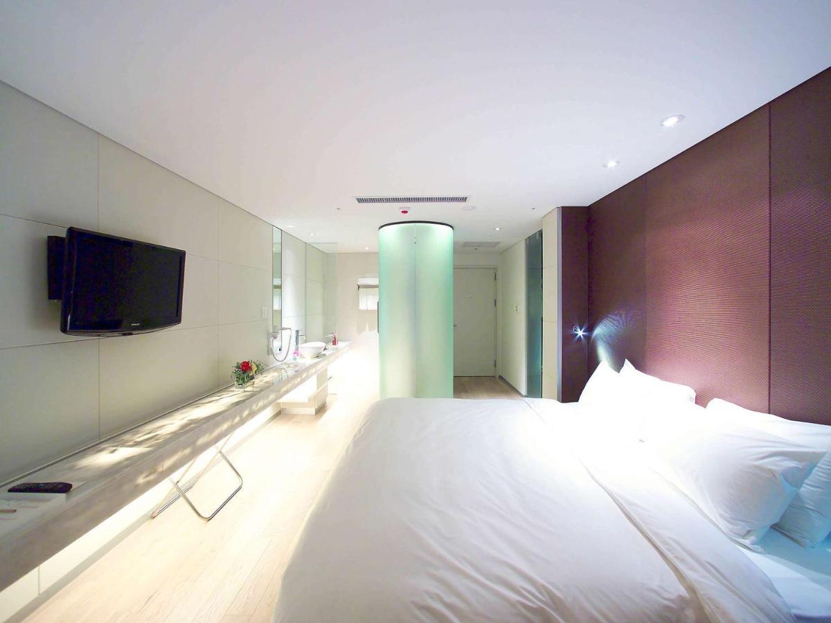Grand Mercure Ambassador Changwon Eksteriør billede
