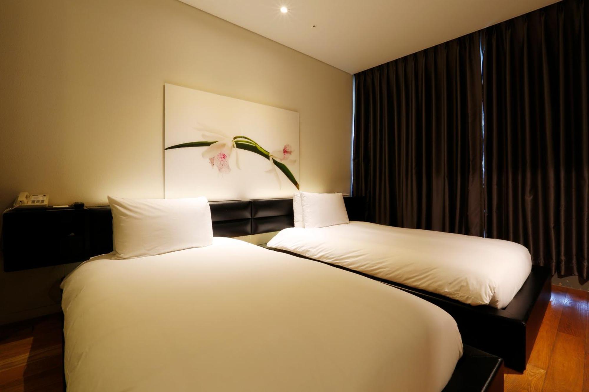 Grand Mercure Ambassador Changwon Eksteriør billede