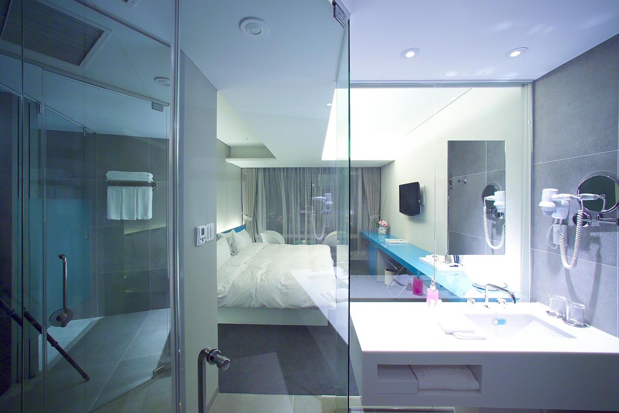 Grand Mercure Ambassador Changwon Eksteriør billede