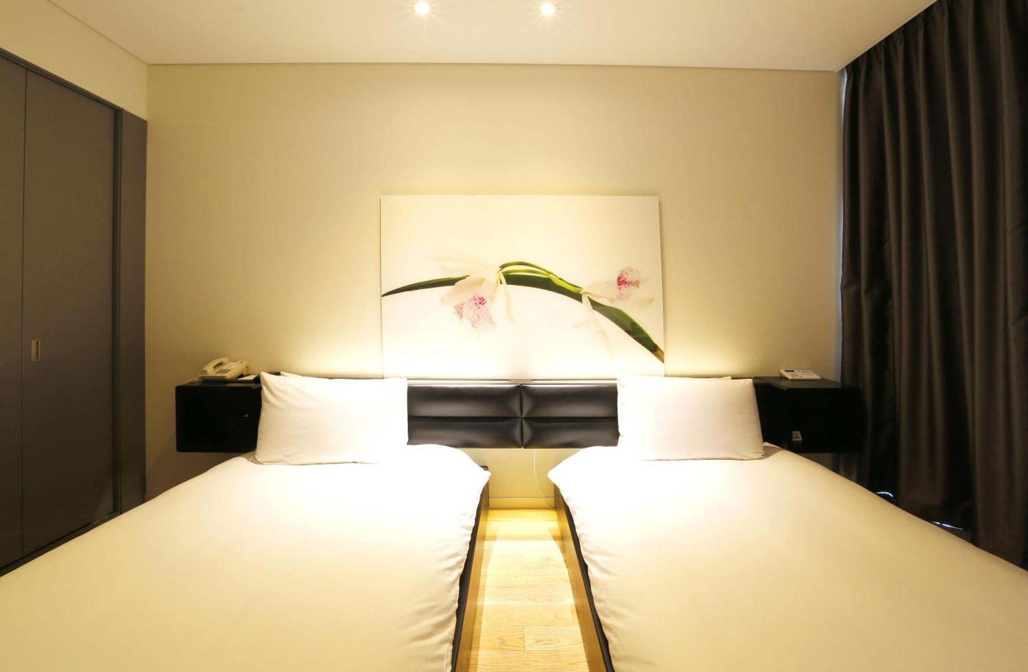 Grand Mercure Ambassador Changwon Eksteriør billede
