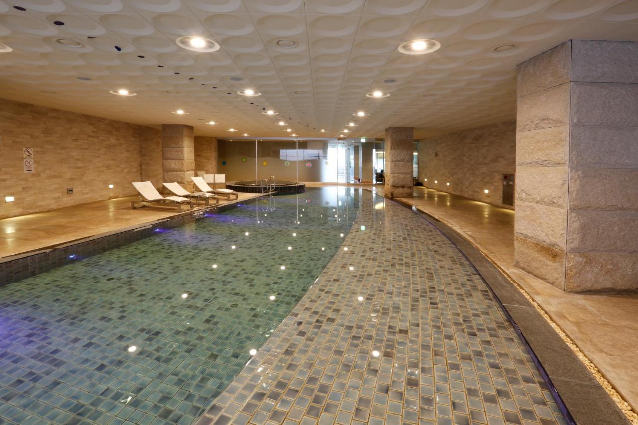 Grand Mercure Ambassador Changwon Eksteriør billede